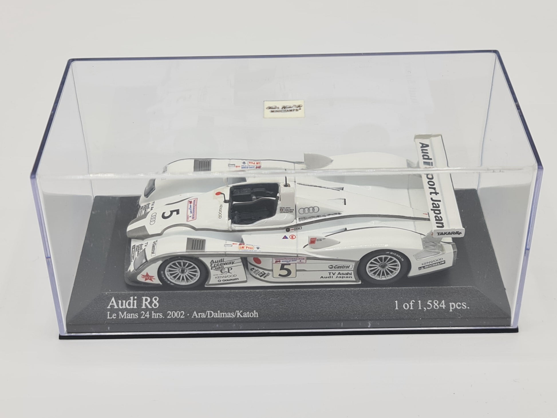 1/43 2002 Audi R8 - Ara / Dalmas / Katoh - Minichamps