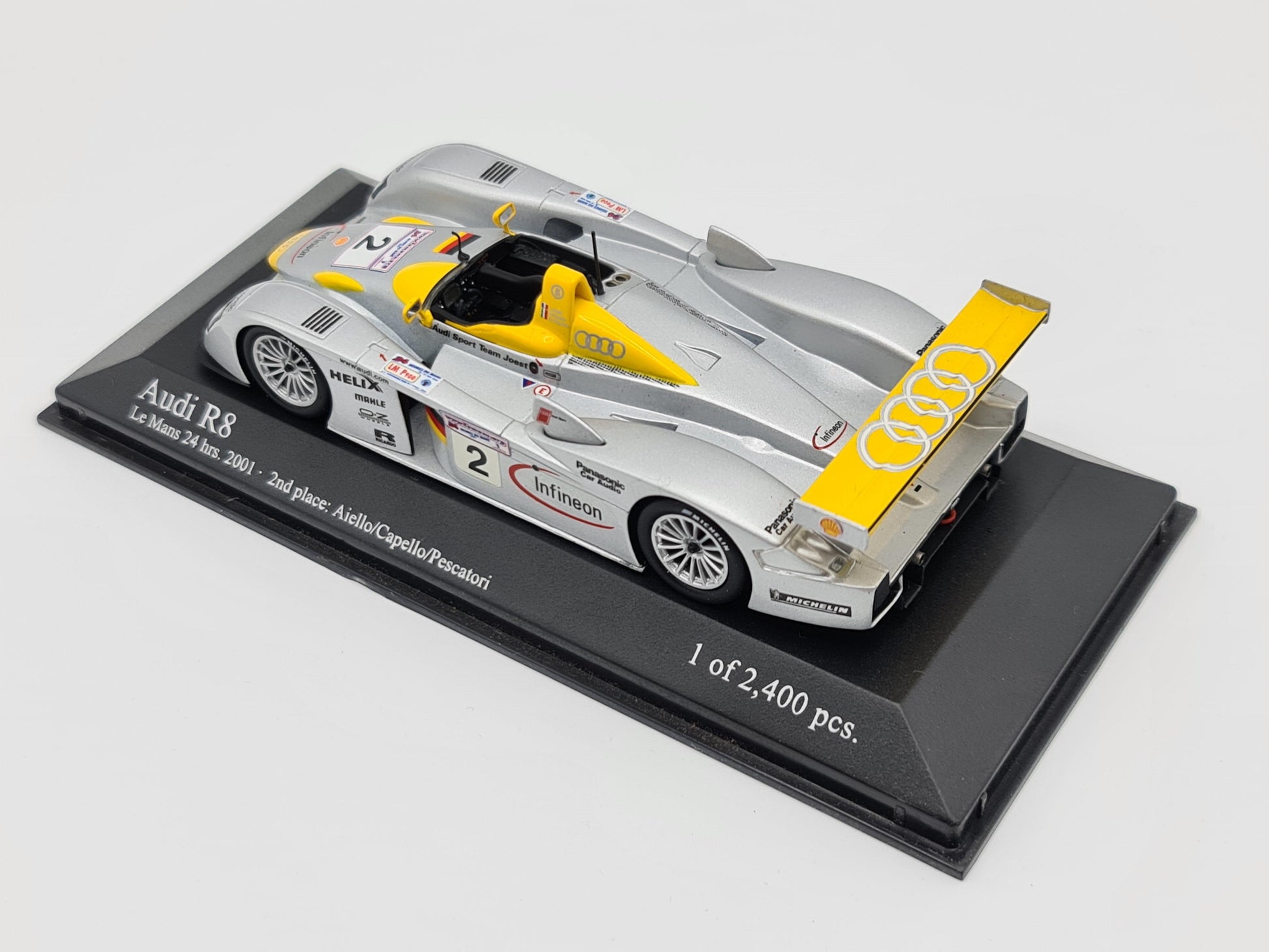 1/43 2001 Audi R8 - Aiello / Capello / Pescatori - Minichamps | Model Le Mans Car