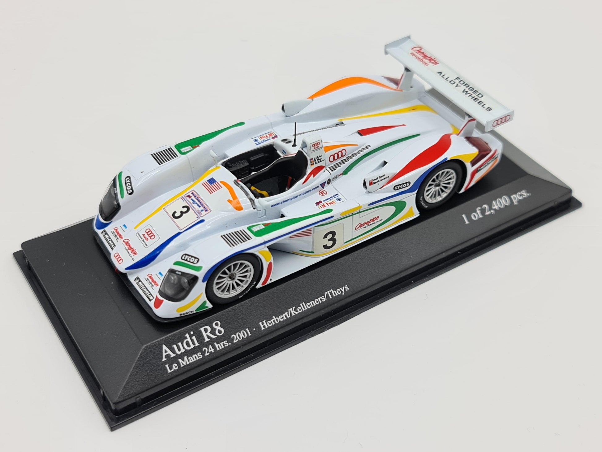 1/43 2001 Audi R8 - Herbert / Kelleners / Theys - Minichamps