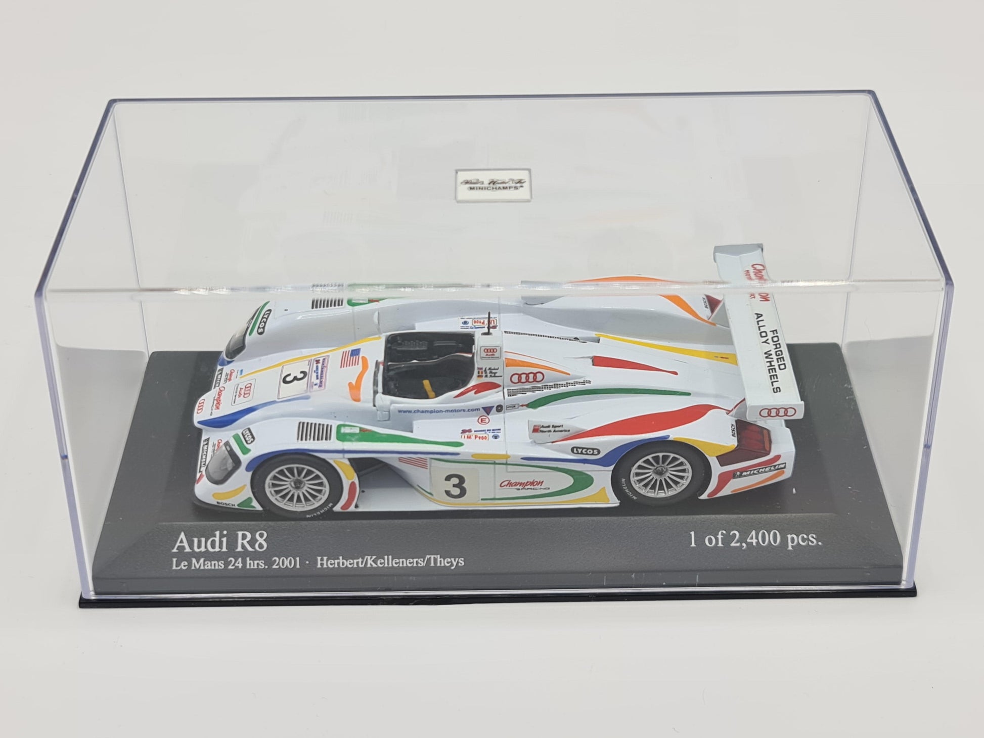 1/43 2001 Audi R8 - Herbert / Kelleners / Theys - Minichamps