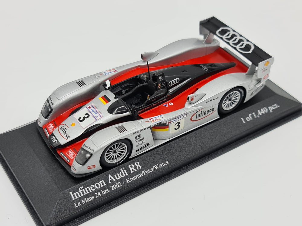 1/43 2002 Infineon Audi R8 - Krumm / Peter  Werner - Minichamps | Model Le Mans Car