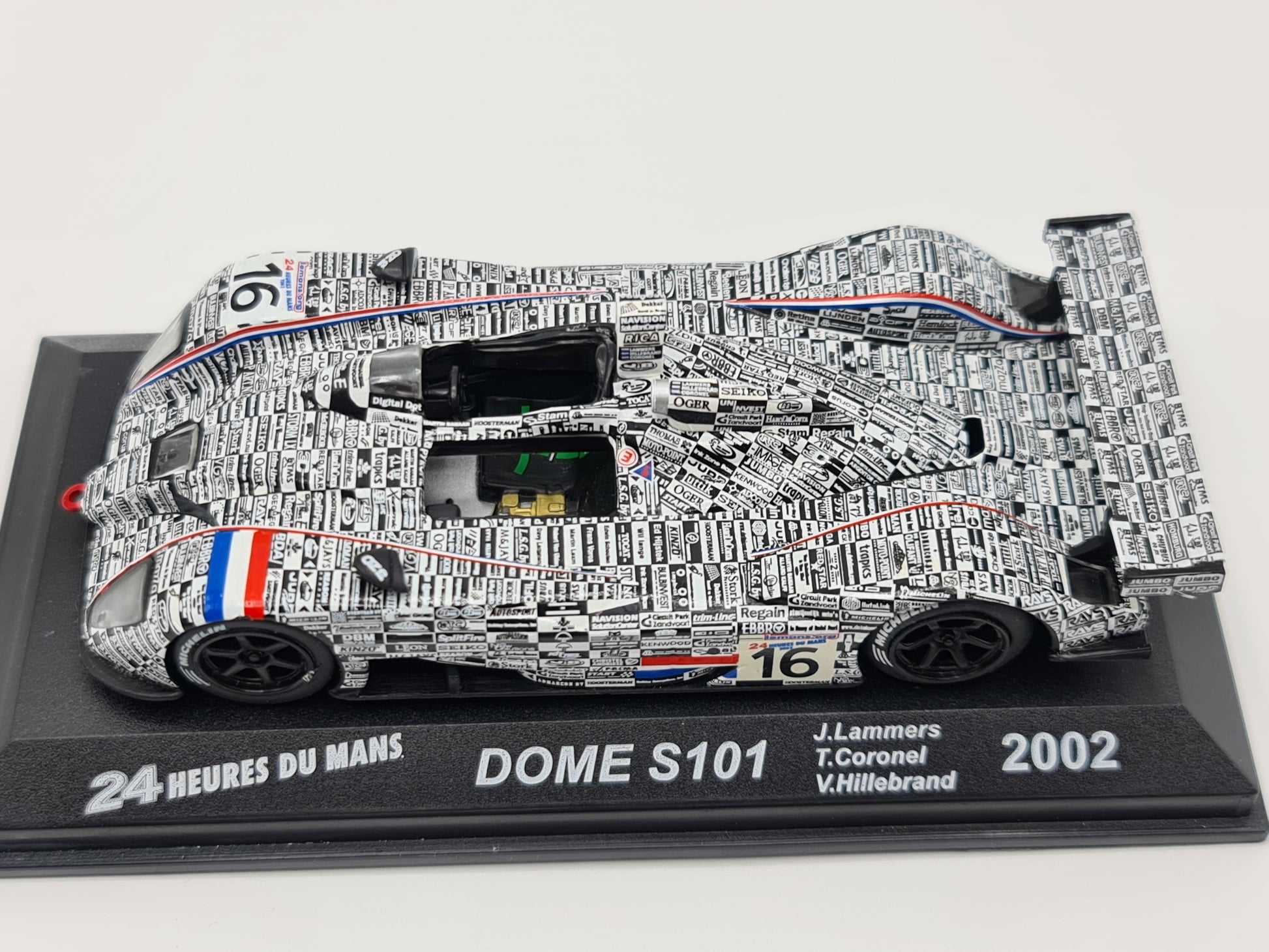 1/43 2002 Dome S101 - Lammers / Coronel / Hillebrand