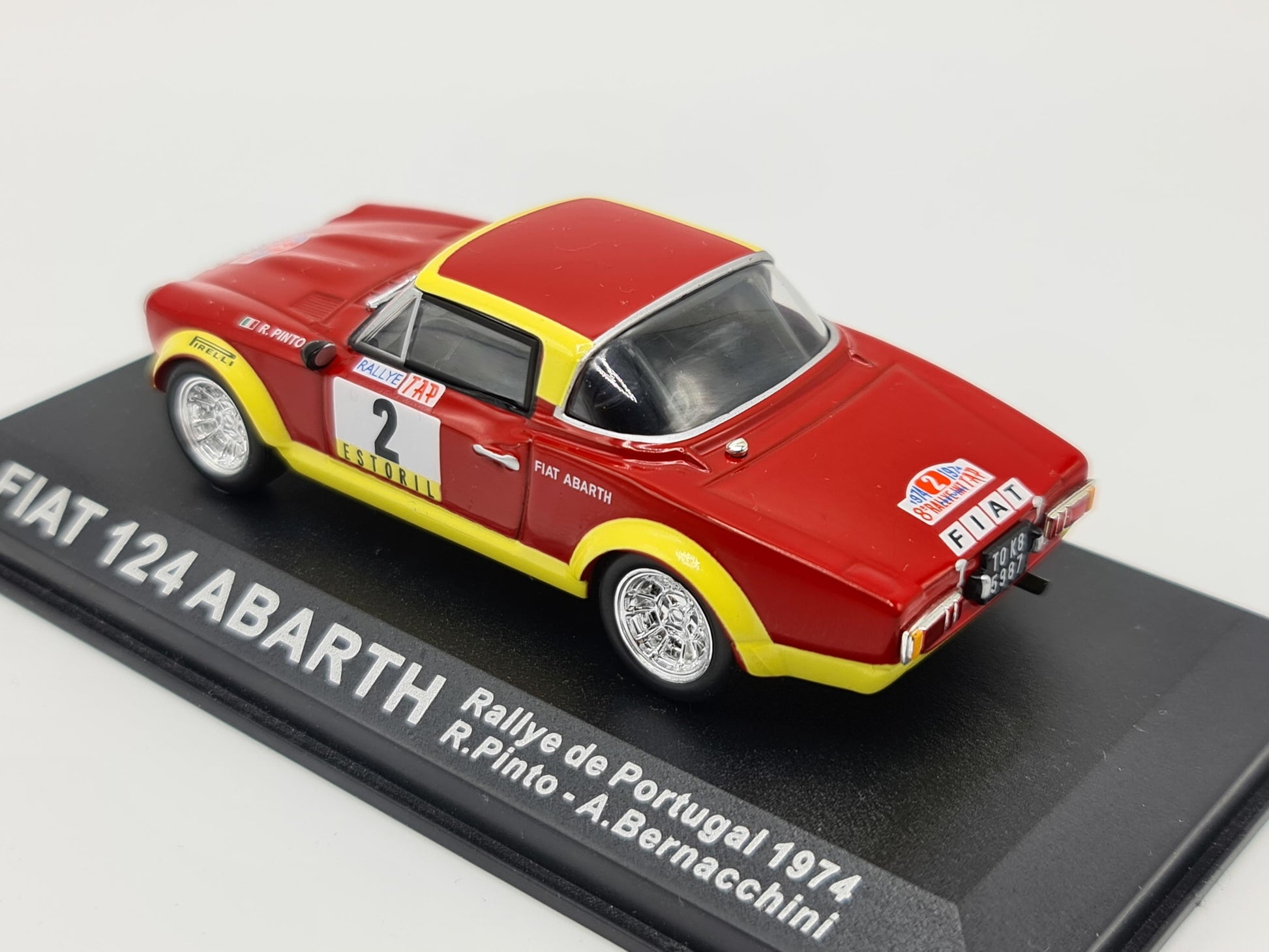1/43 1974 Fiat 124 Abarth - Rallye de Portugal - Pinto / Bernacchini