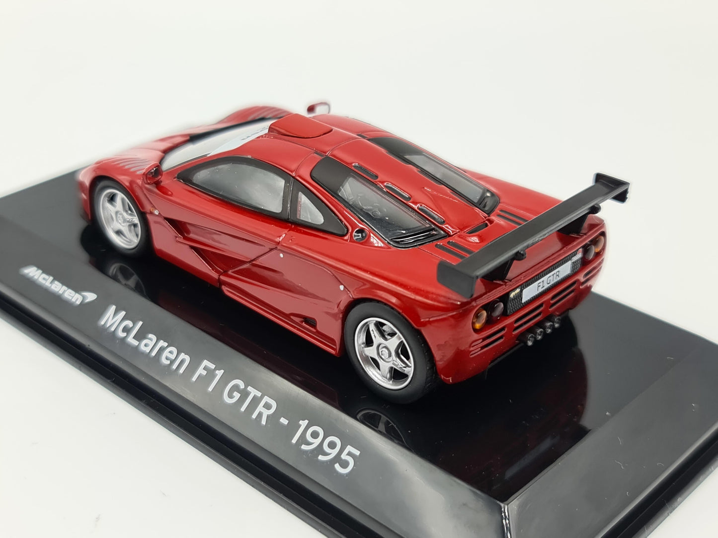 1/43 1995 McLaren F1 GTR