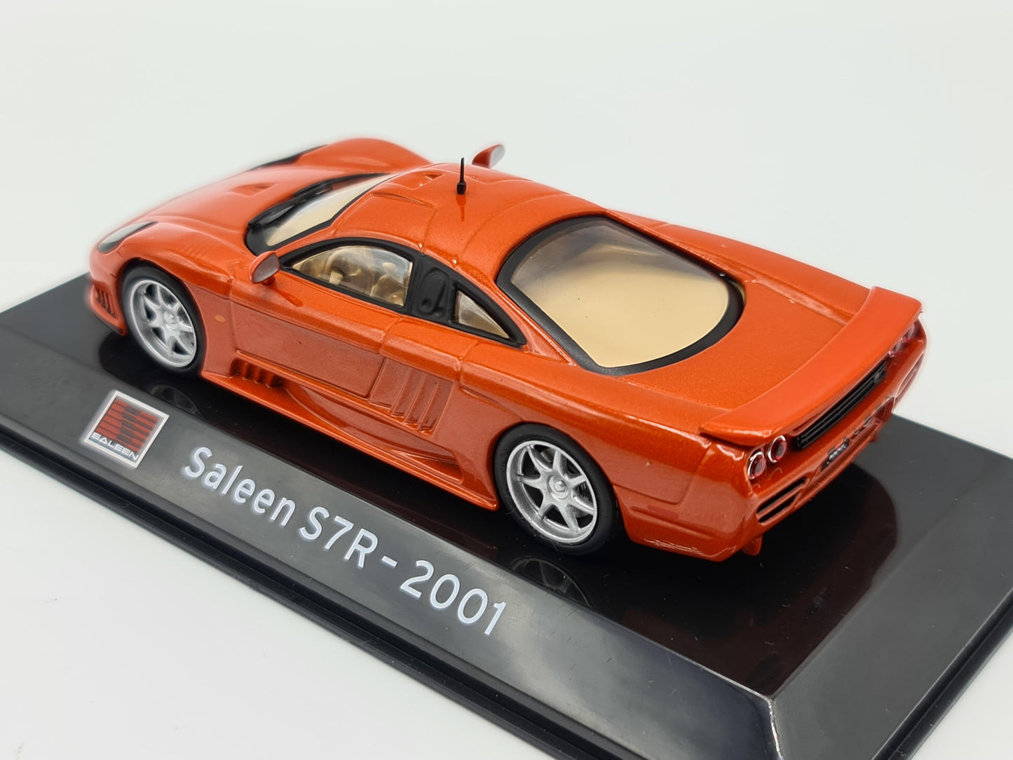 1/43 2001 Saleen S7