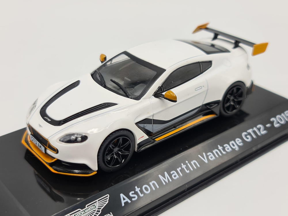 1/43 2015 Aston Martin Vantage GT12 | Model Car | Supercar Collection