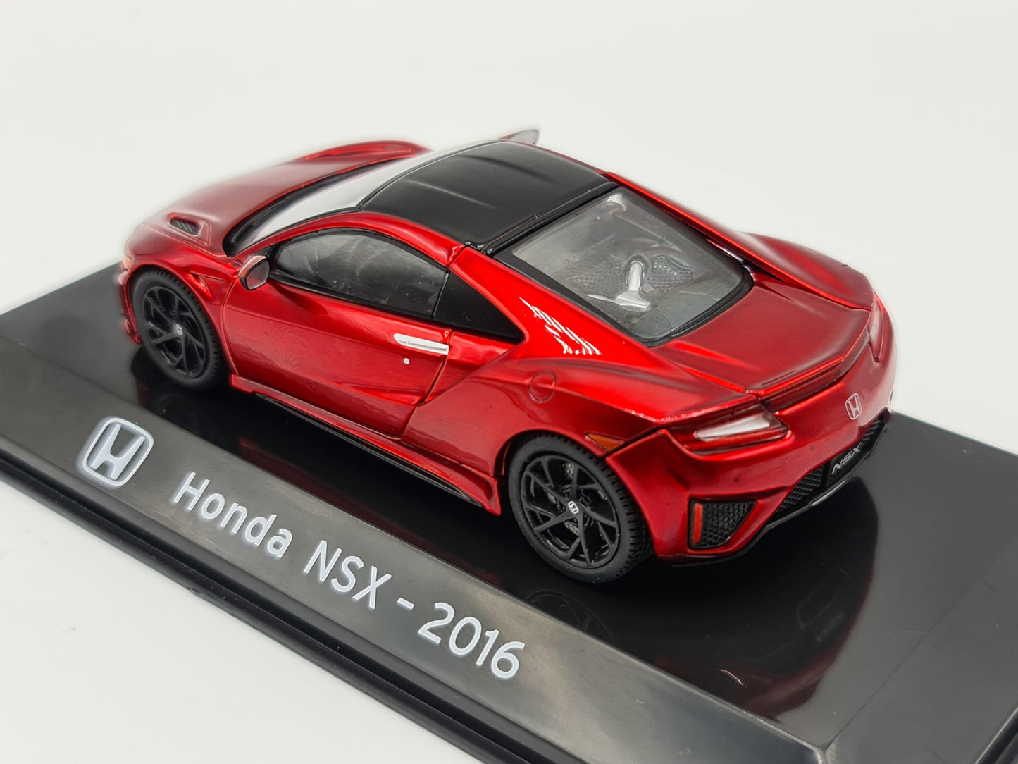 1/43 2016 Honda NSX