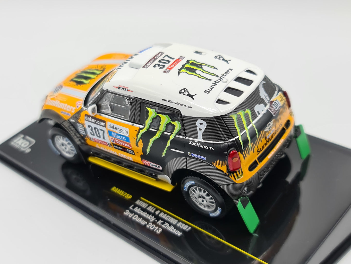 1/43 2013 Mini All 4 Racing #307 - Dakar - Novitskiy / Zhitsov - IXO