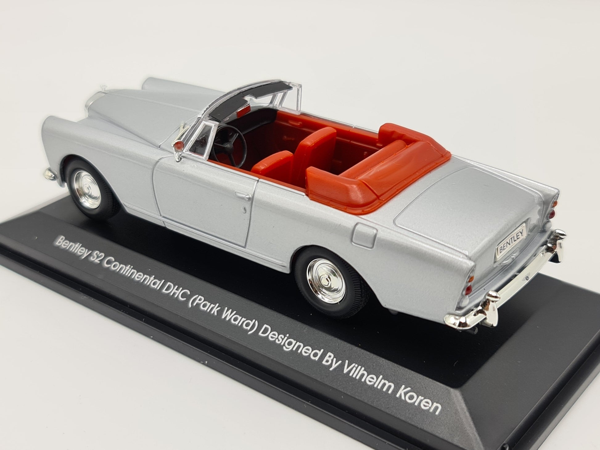 1/43 1961 Bentley S2 Continental DHC (Park Ward) | Model Car