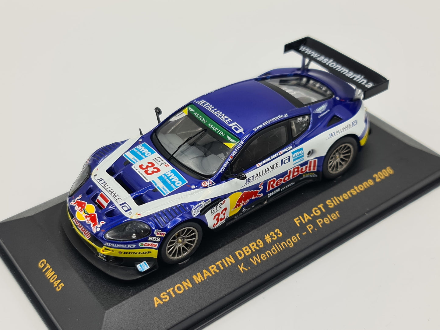 1/43 2006 Aston Martin DBR9 - FIA GT Championship - Wendlinger / Peter - IXO