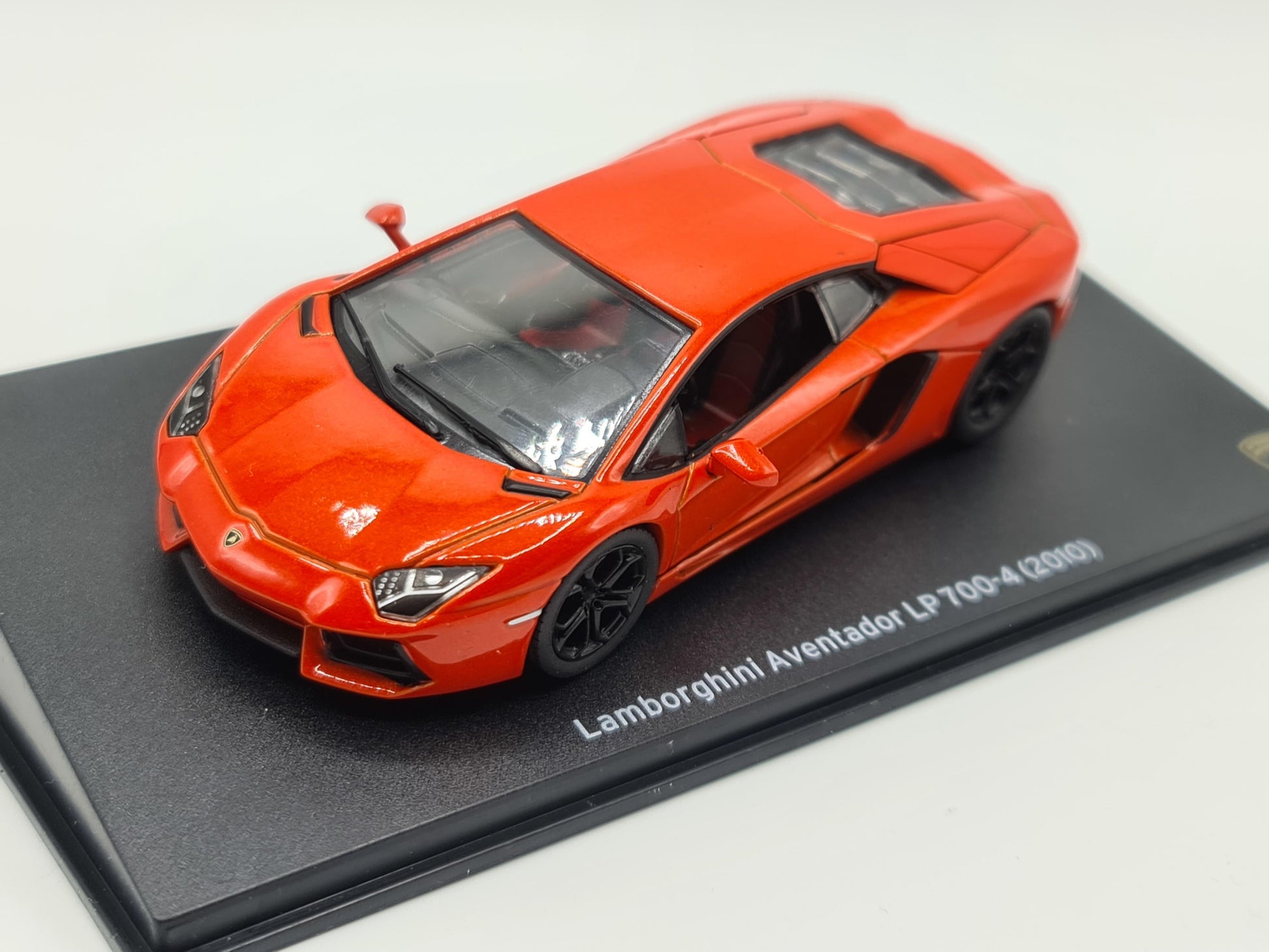 1/43 2010 Lamborghini Aventador LP700-4