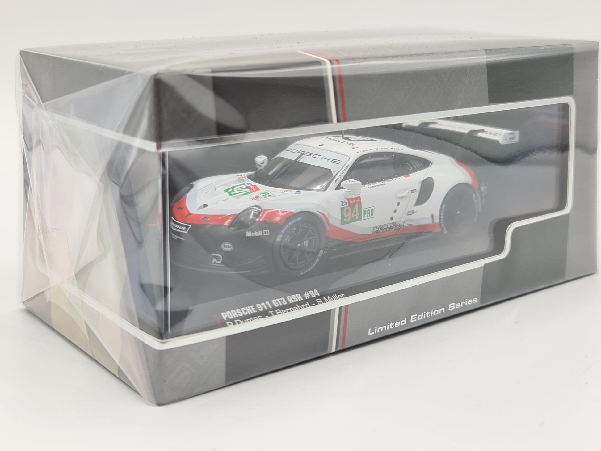 1/43 2018 Porsche 911 RSR #94 - Dumas / Bernhard / Muller - IXO | Model Le Mans Car