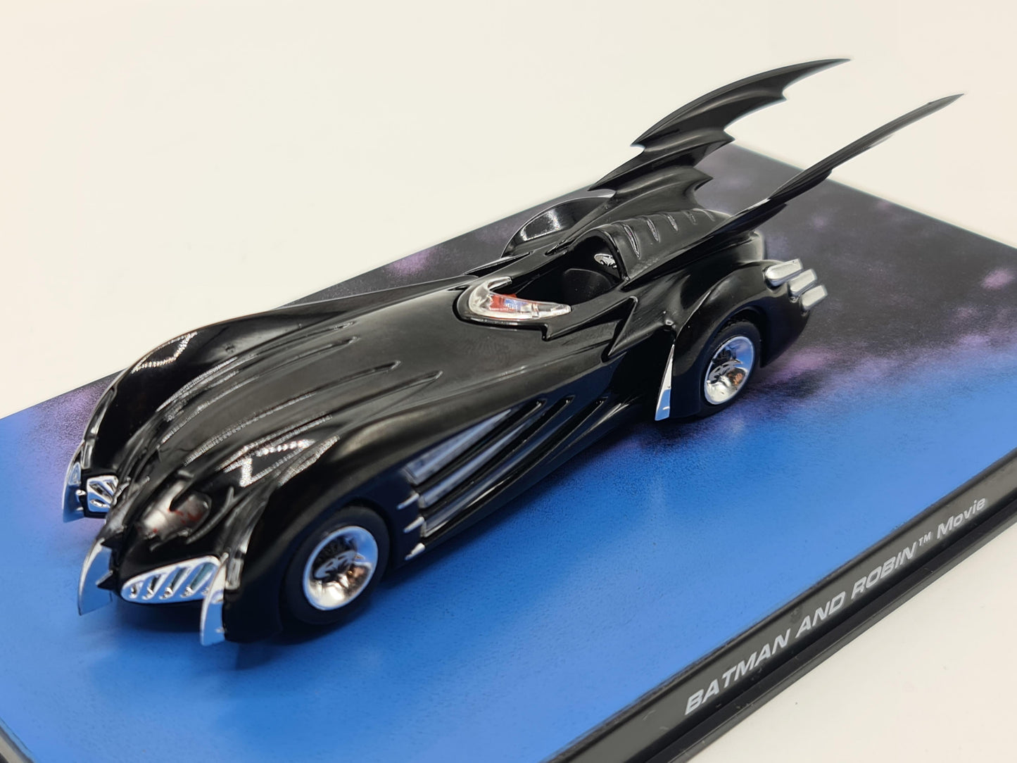 1/43 1997 Batmobile - Batman & Robin - Eaglemoss