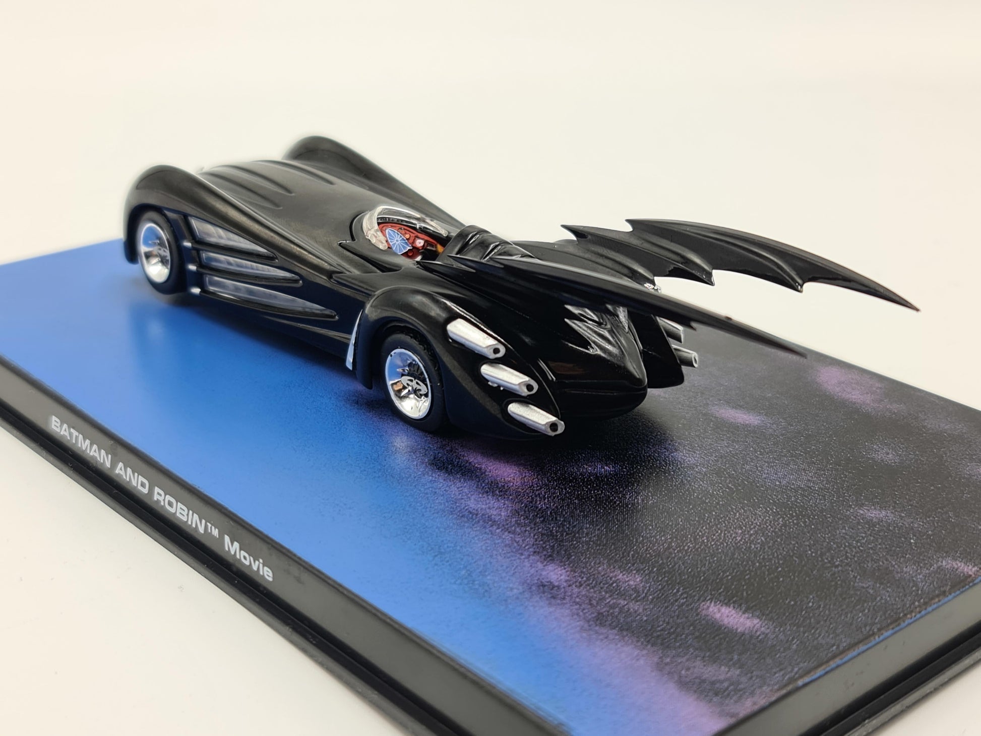 1/43 1997 Batmobile - Batman & Robin - Eaglemoss