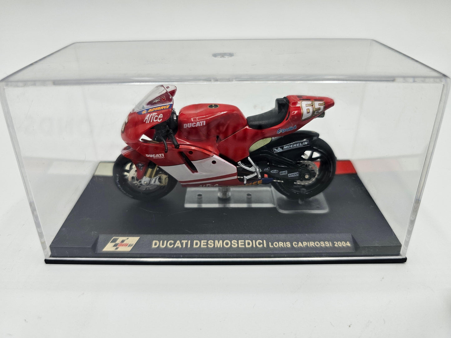 1/24 2004 Ducati Desmosedici - Loris Capirossi