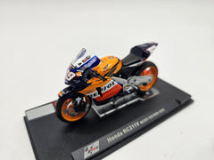 1/24 2005 Honda RC211V - Nicky Hayden | Racing Bike Model