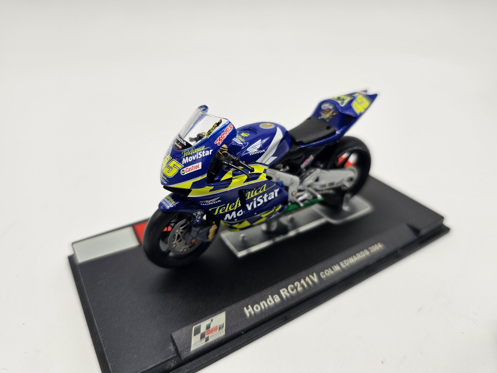 1/24 2004 Honda RC211V - Colin Edwards