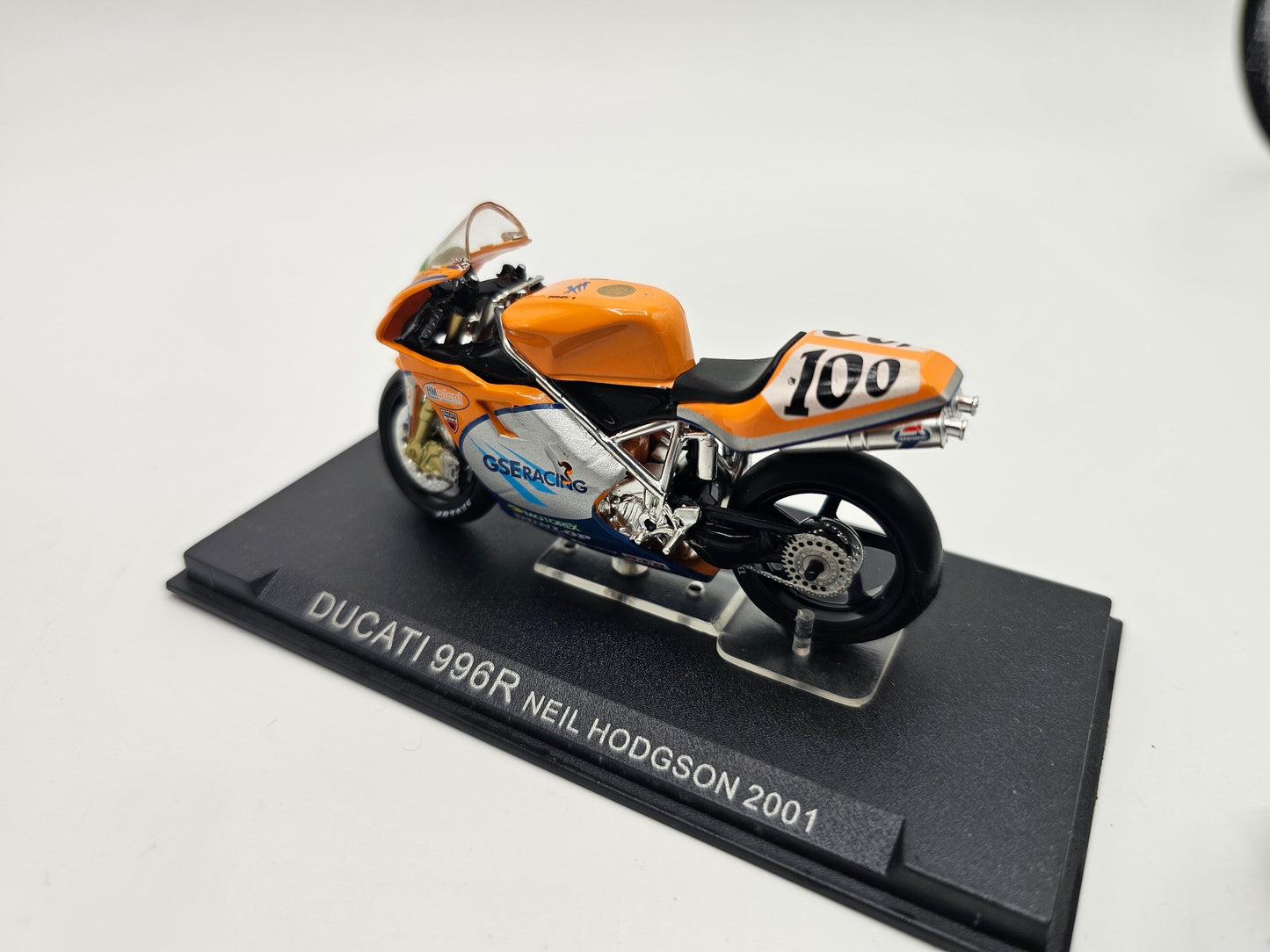 1/24 2001 Ducati 996R - Neil Hodgson