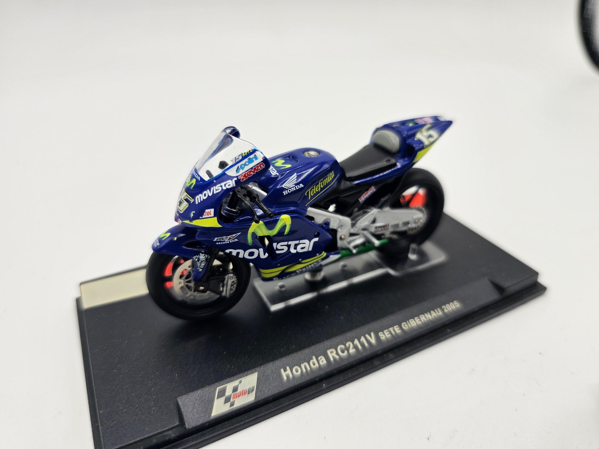 1/24 2005 Honda RC211V - Sete Gibernau