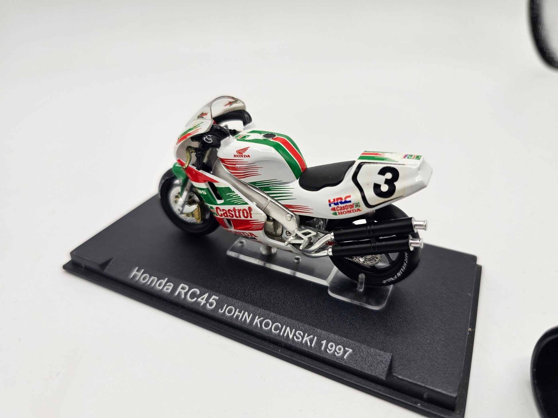 1/24 1997 Honda RC45 - John Kocinski