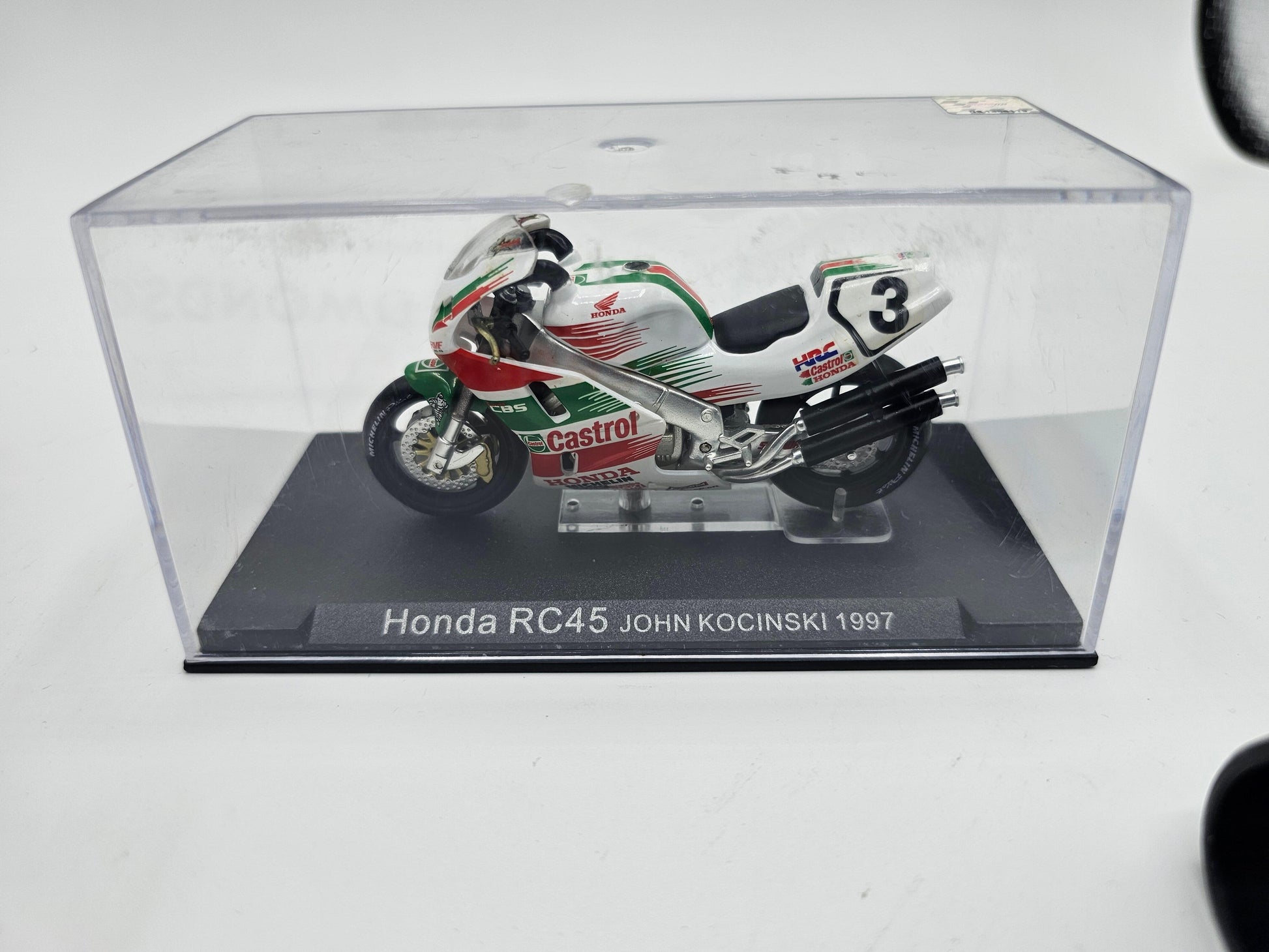 1/24 1997 Honda RC45 - John Kocinski