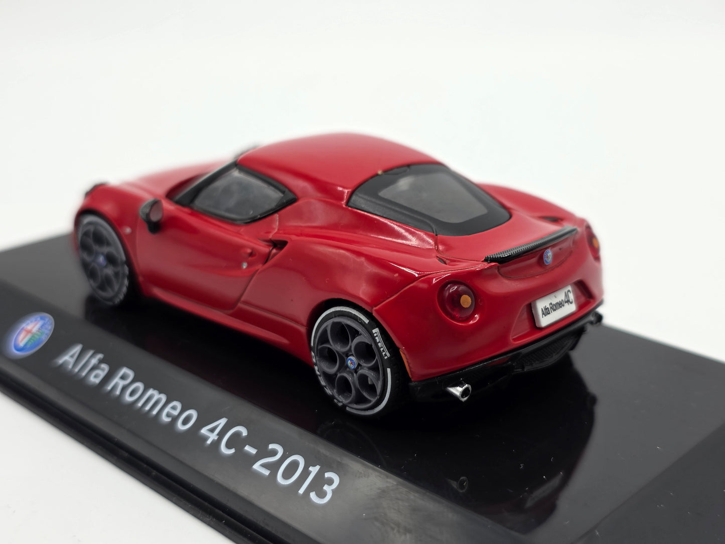 1/43 2013 Alfa Romeo 4C | Model Car