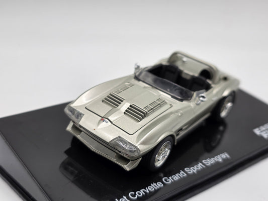 1/43 1963 Chevrolet Corvette Stingray Grand Sport - Fast & Furious