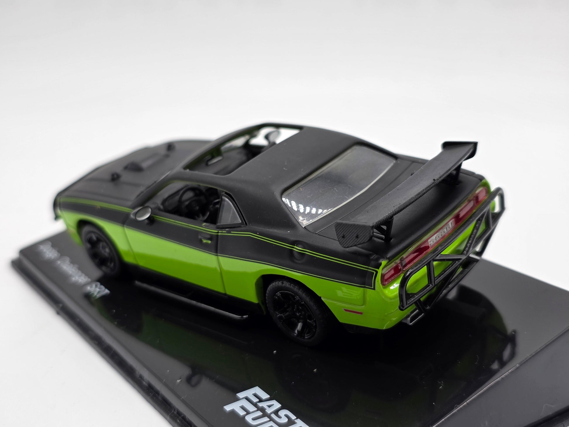 1/43 2011 Dodge Challenger SRT - Fast & Furious | Model Car