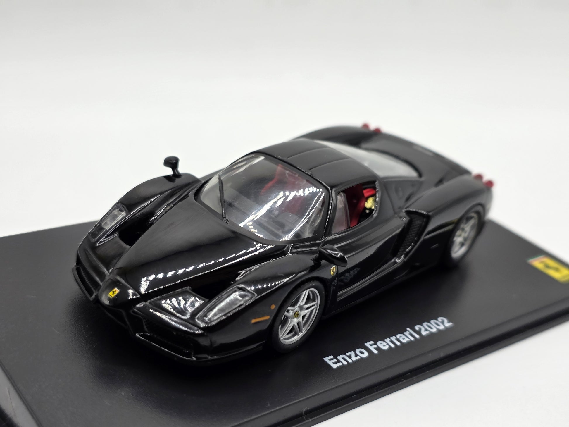 1/43 2002 Ferrari Enzo | Model Car | Ferrari GT Collection
