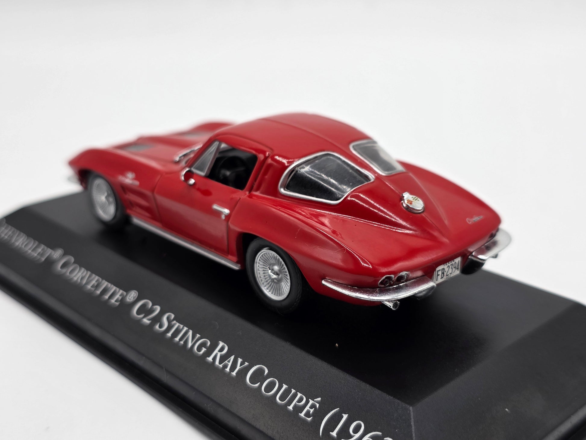 1/43 1963 Chevrolet Corvette C2 Stingray Coupe | Model Car | American Car Collection