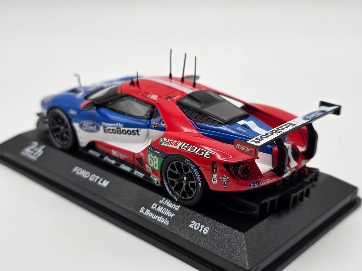 1/43 2016 Ford GT LM - Hand / Muller / Bourdais | Model Car