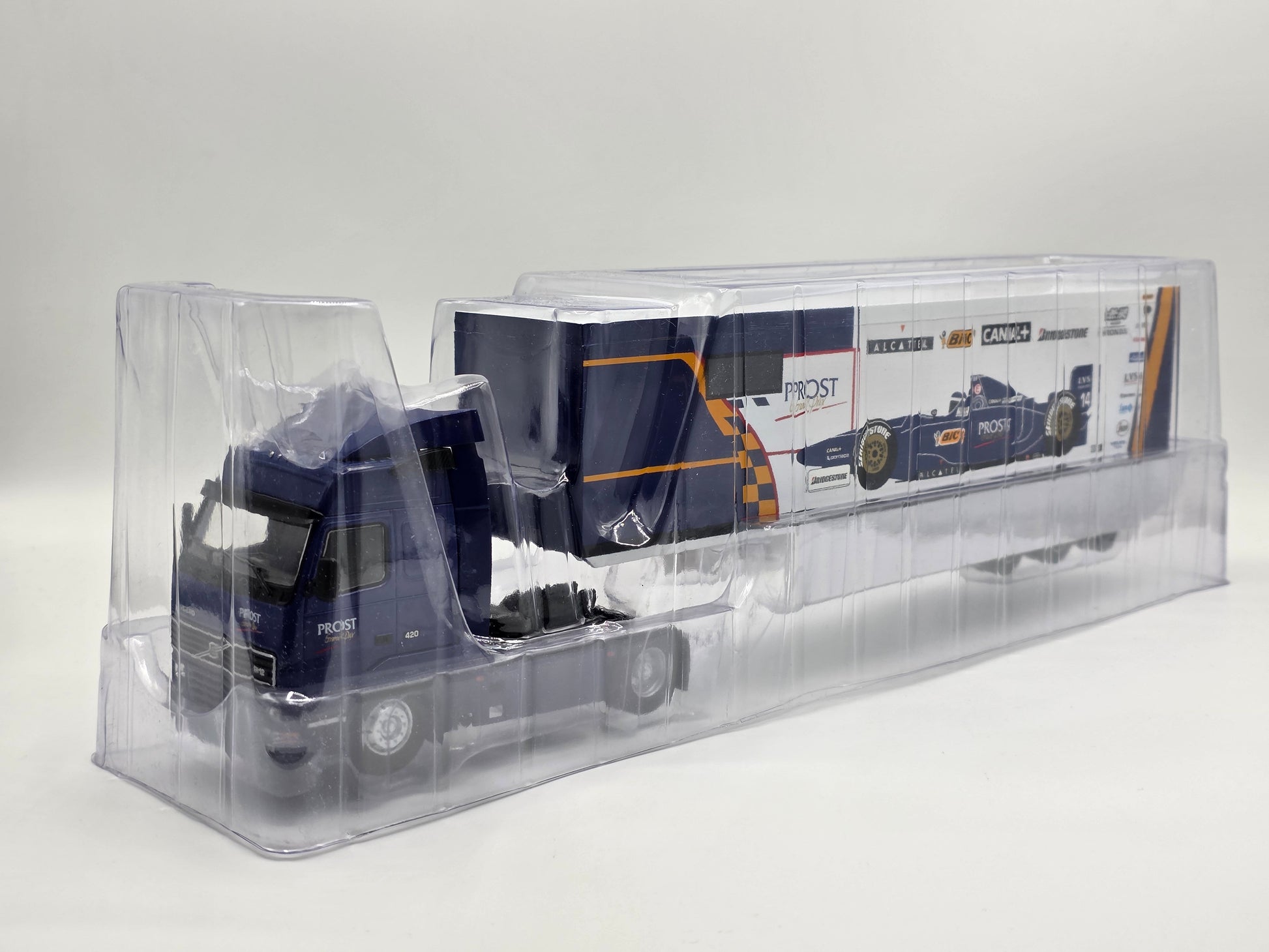 1/43 1997 Volvo FH12 Transporter Truck - Prost F1 Team