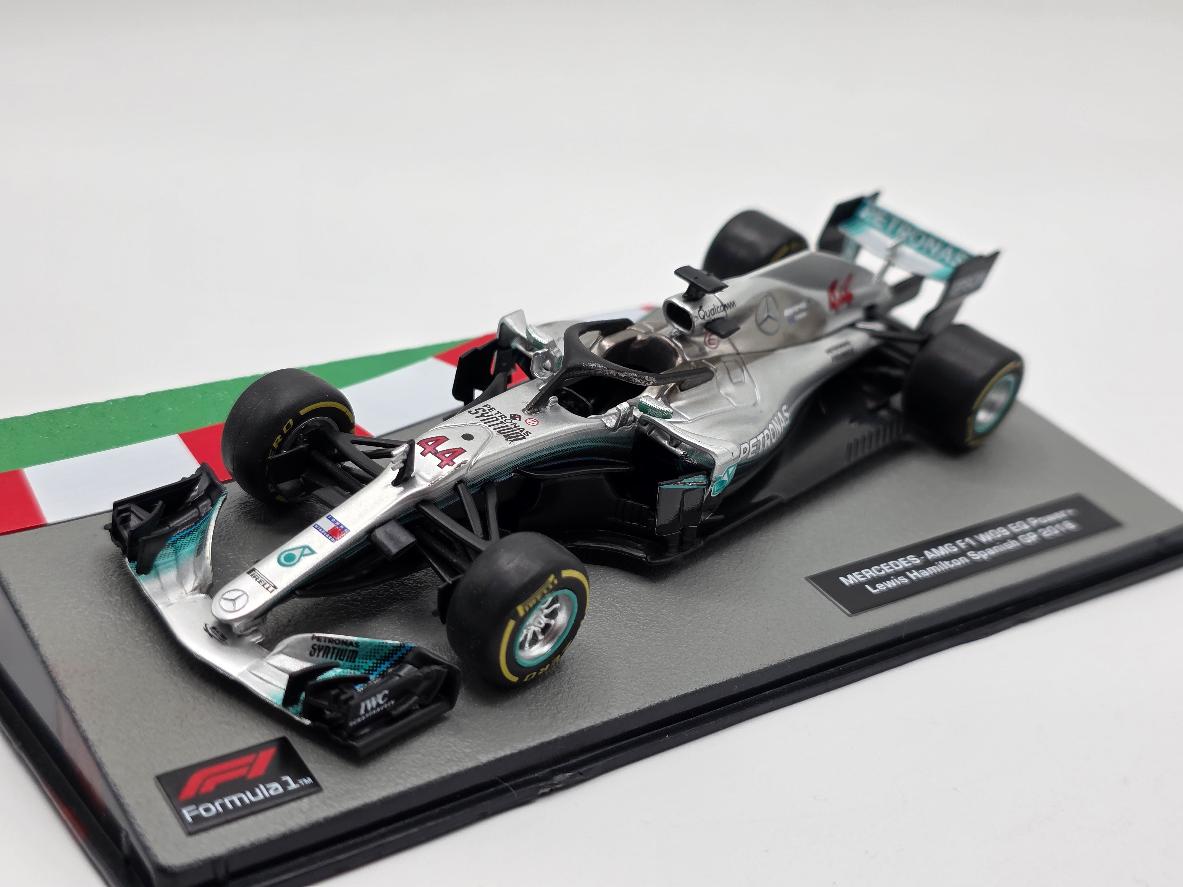 F1 ミニカー　メルセデス　ハミルトン　2018 1/43 2018 Mercedes-Benz W09 - Lewis Hamilton | Model Car