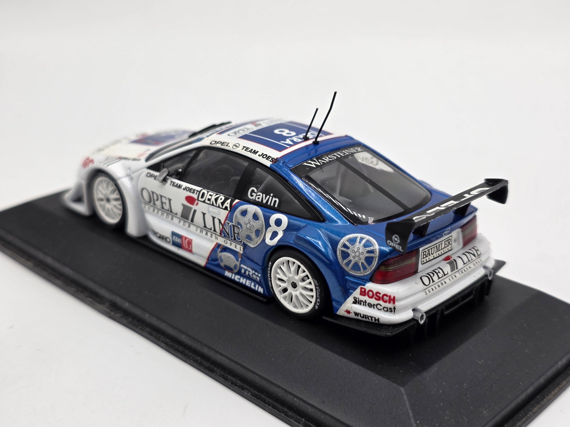 1/43 1996 Opel Calibra - DTM/ITC - Oliver Gavin - Minichamps | Model Car