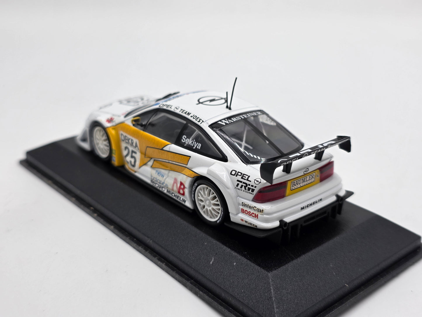 1/43 1996 Opel Calibra - DTM/ITC - Masanori Sekiya - Minichamps | Model Car
