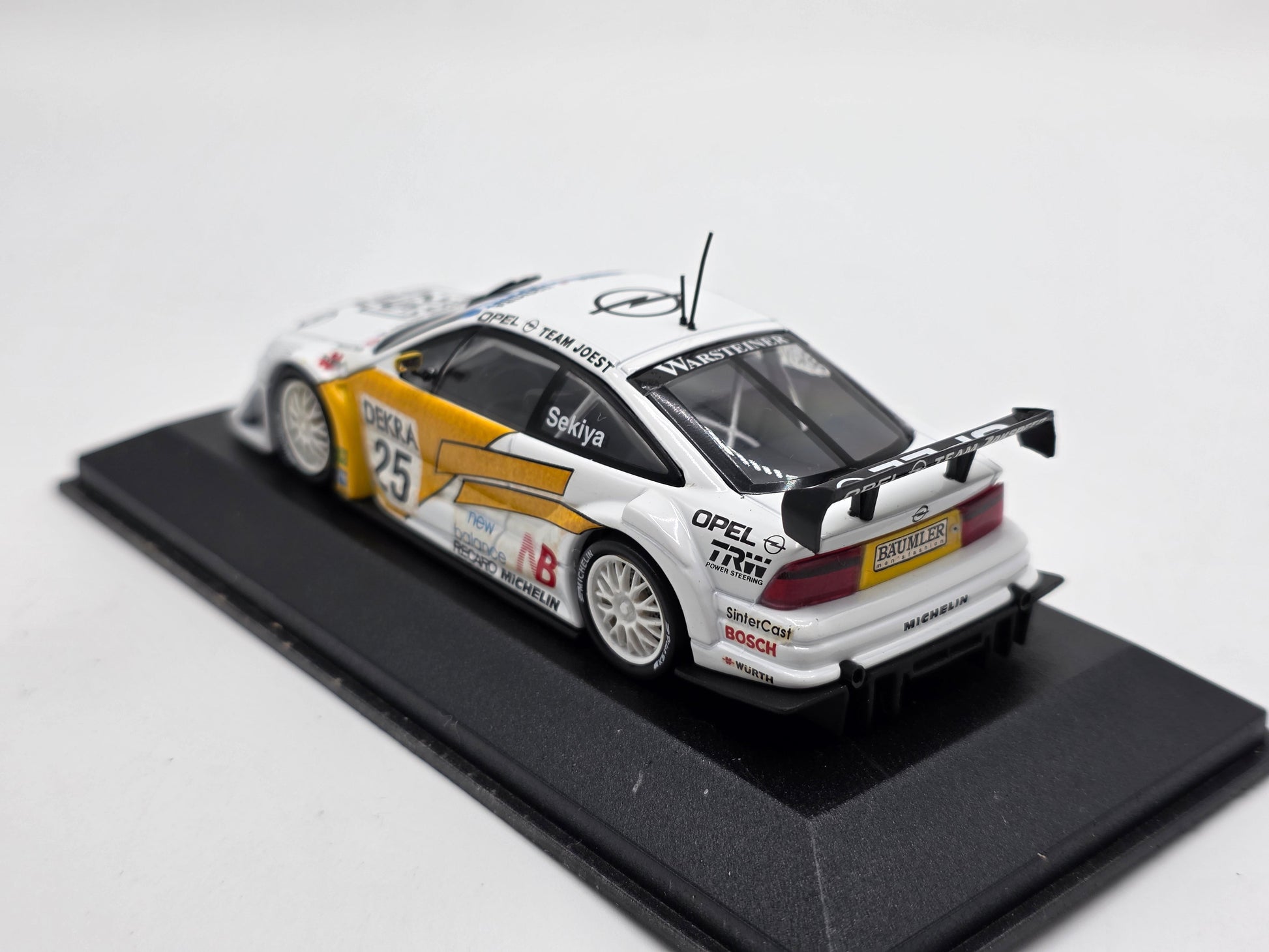 1/43 1996 Opel Calibra - DTM/ITC - Masanori Sekiya - Minichamps | Model Car
