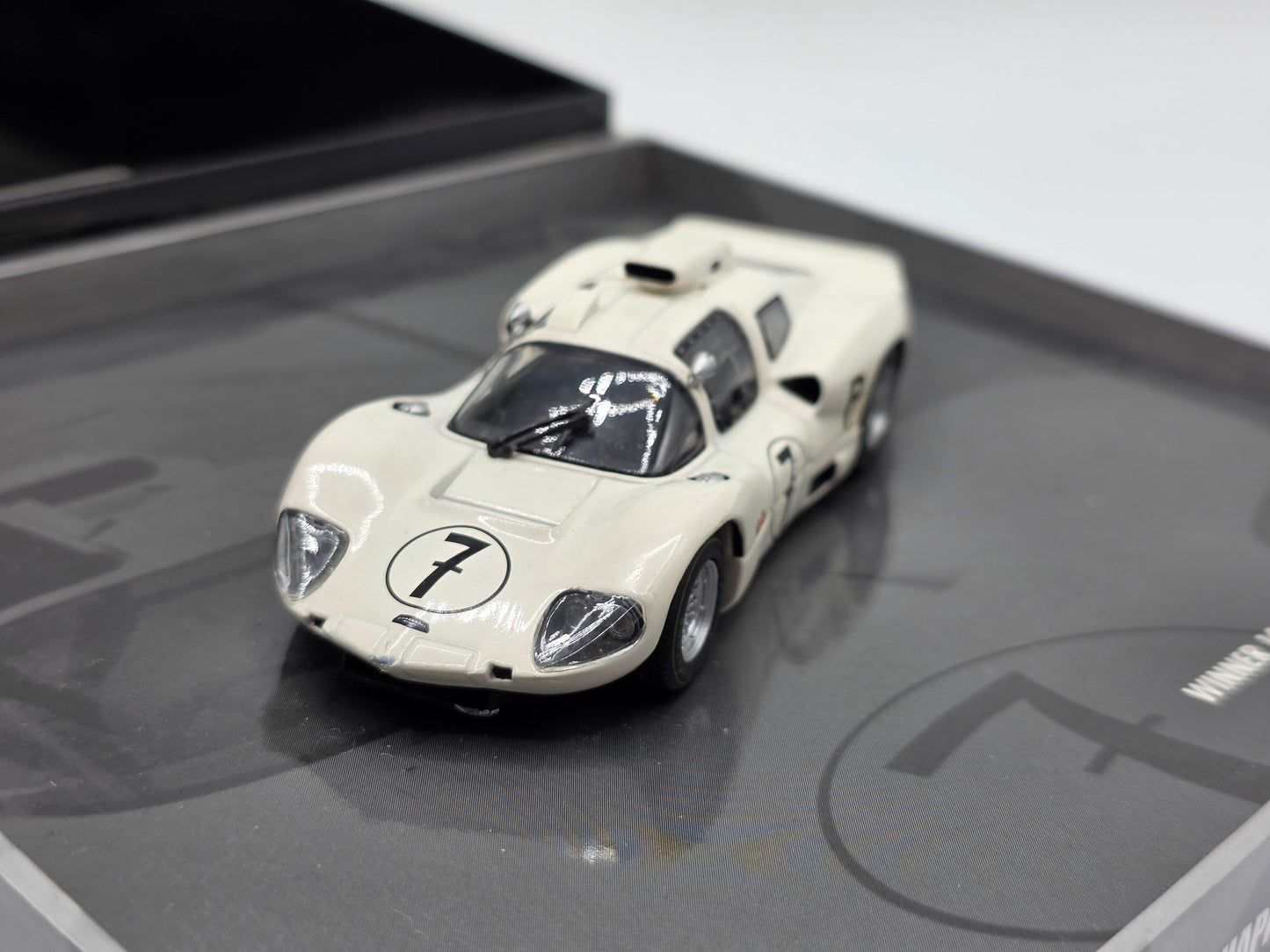 1/43 1966 Chaparral 2D - 1000km Nurburgring - Hill / Bonnier - Presentation Box