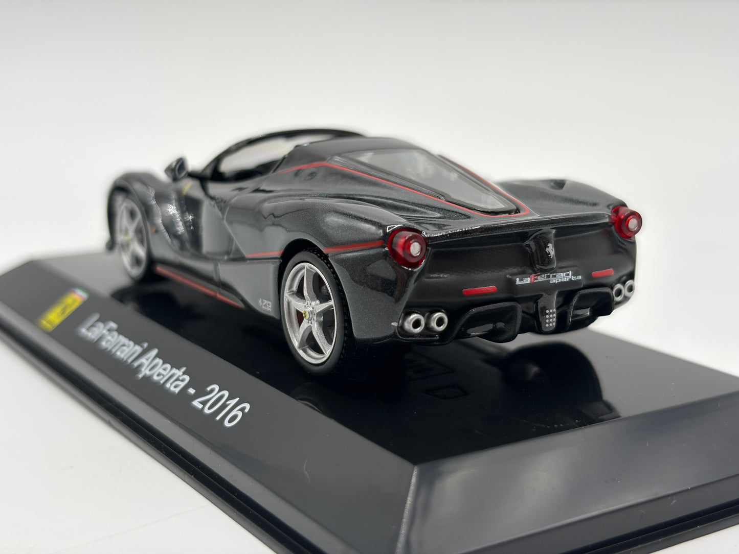 1/43 2016 Ferrari LaFerrari Aperta | Model Car | Supercar Collection
