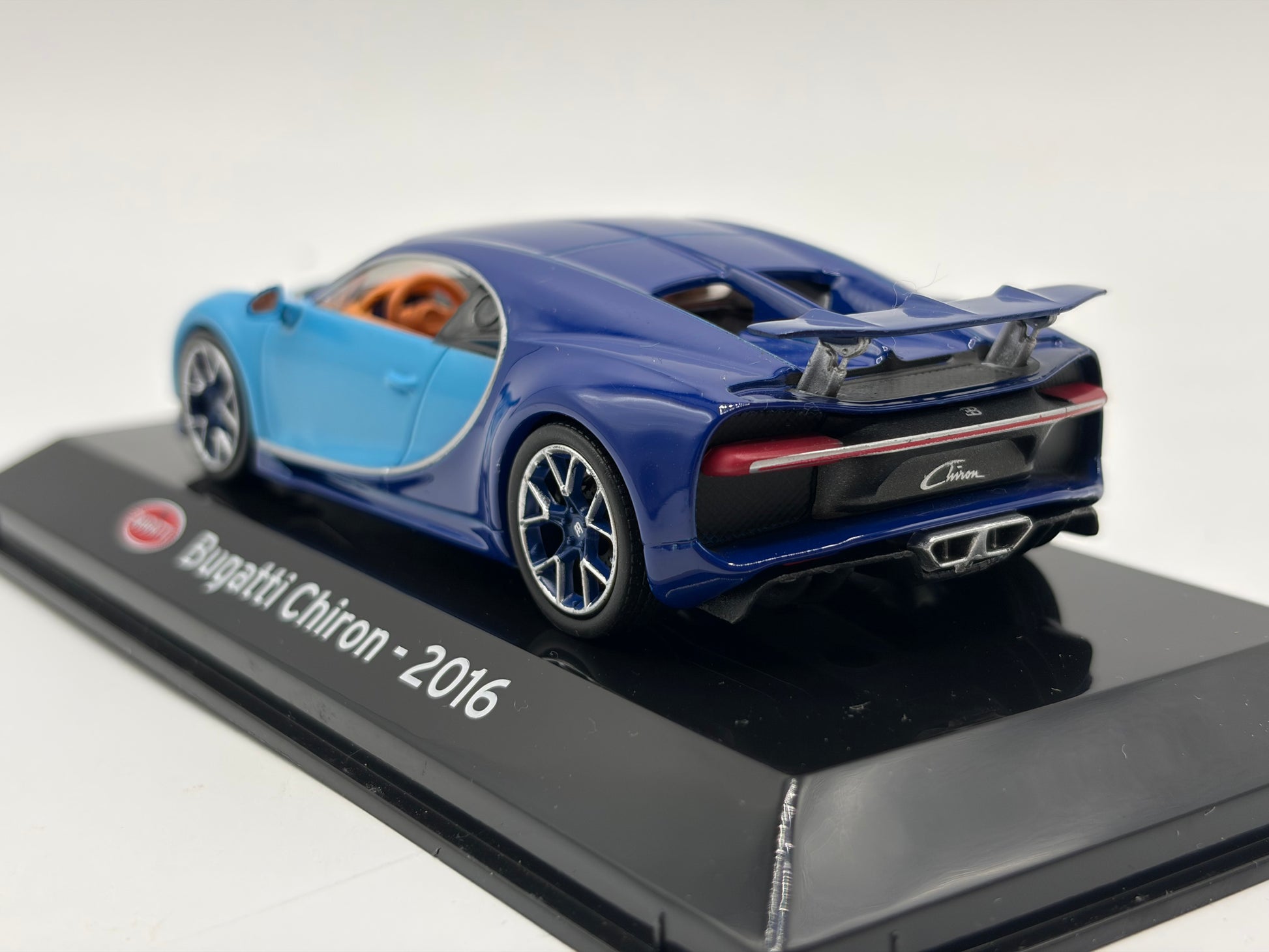 1/43 2016 Bugatti Chiron | Model Car | Supercar Collection