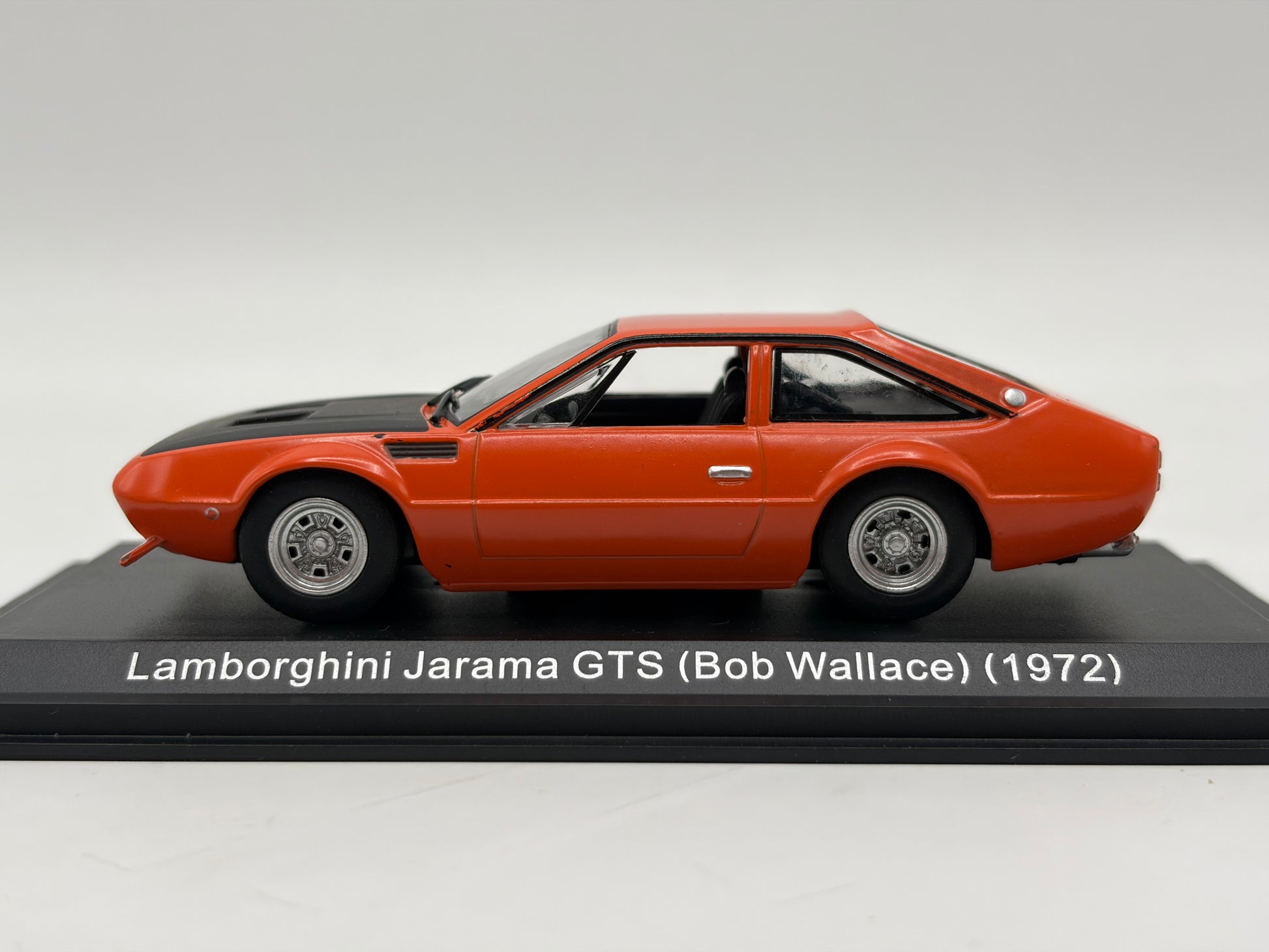 1/43 1972 Lamborghini Jarama (Bob Wallace) | Model Car