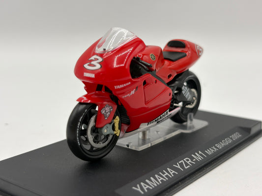 1/24 2002 Yamaha YZR-M1 - Max Biaggi | Champion Racing Bikes