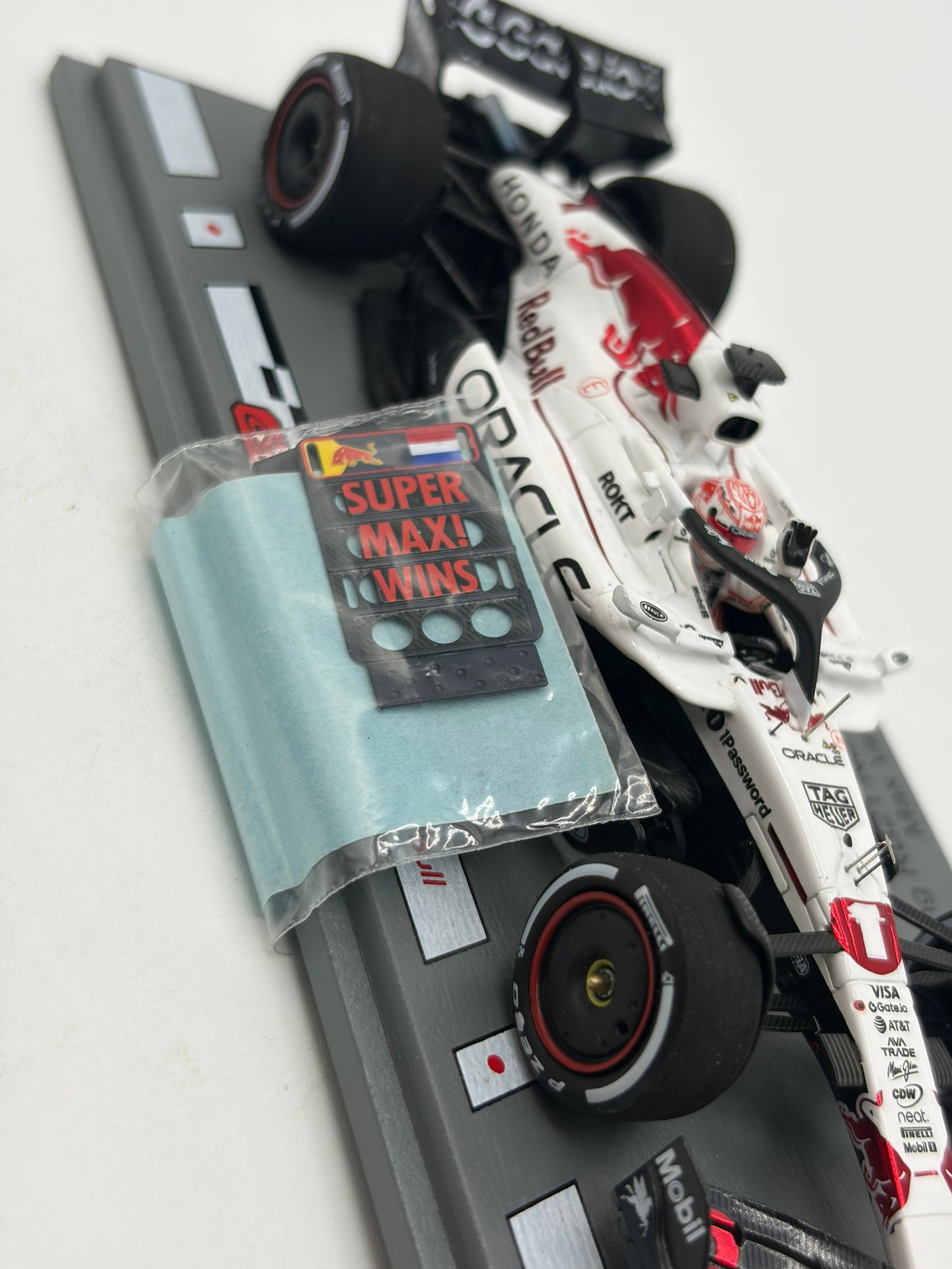 1/43 2025 Red Bull RB21 - Max Verstappen - Spark | Model F1 Car