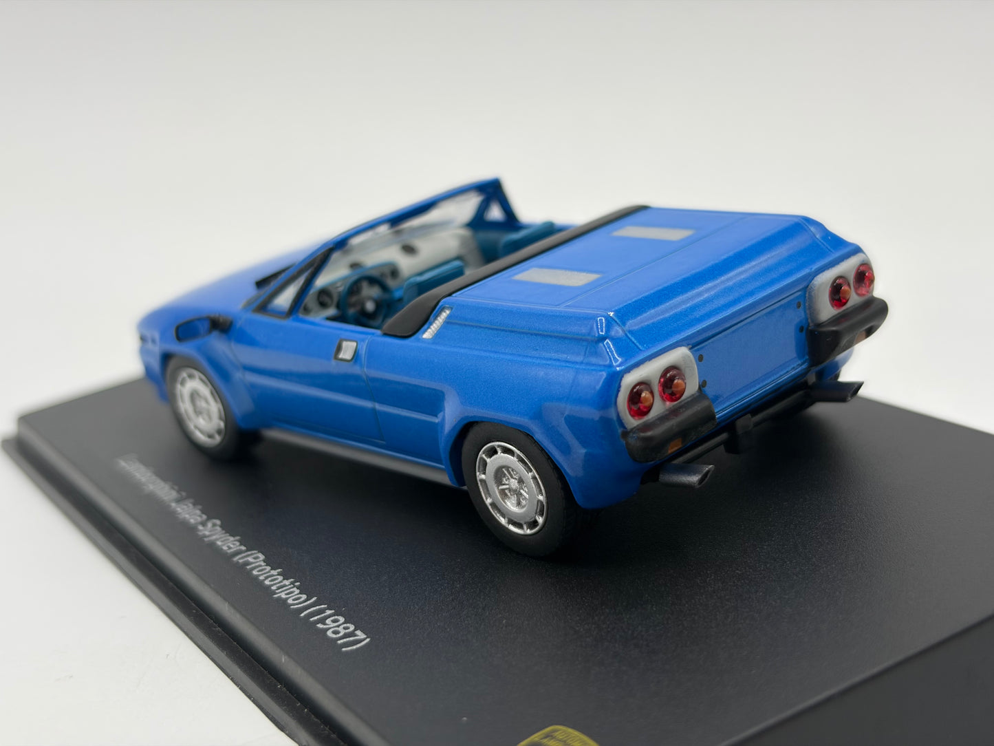1/43 1987 Lamborghini Jalpa Spyder (Prototipo) | Model Car