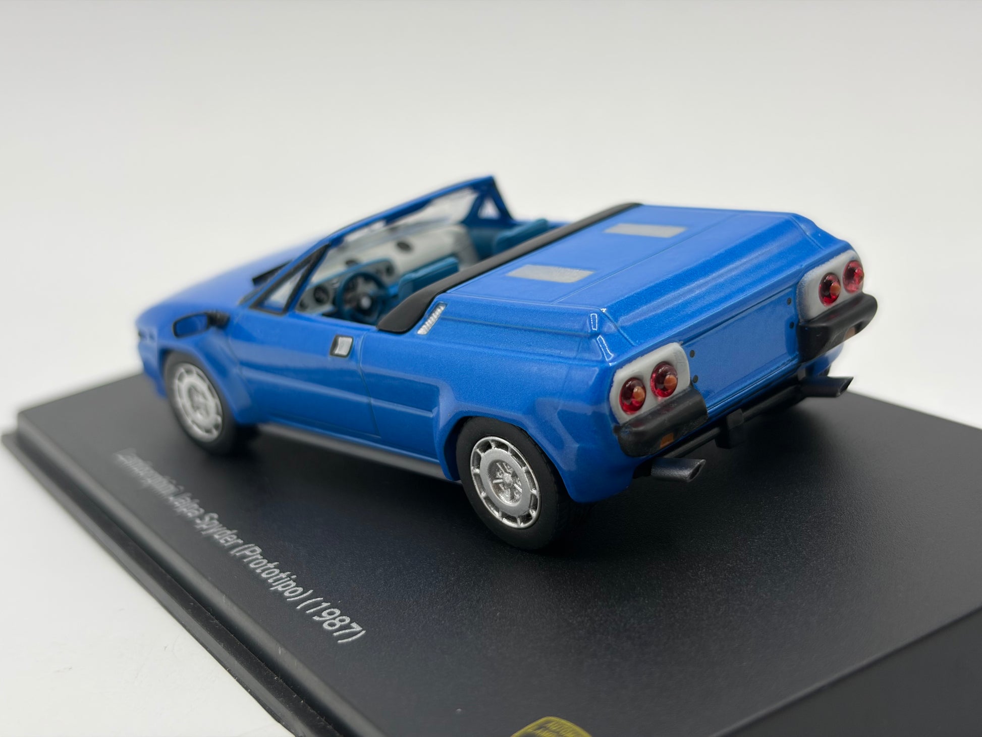 1/43 1987 Lamborghini Jalpa Spyder (Prototipo) | Model Car