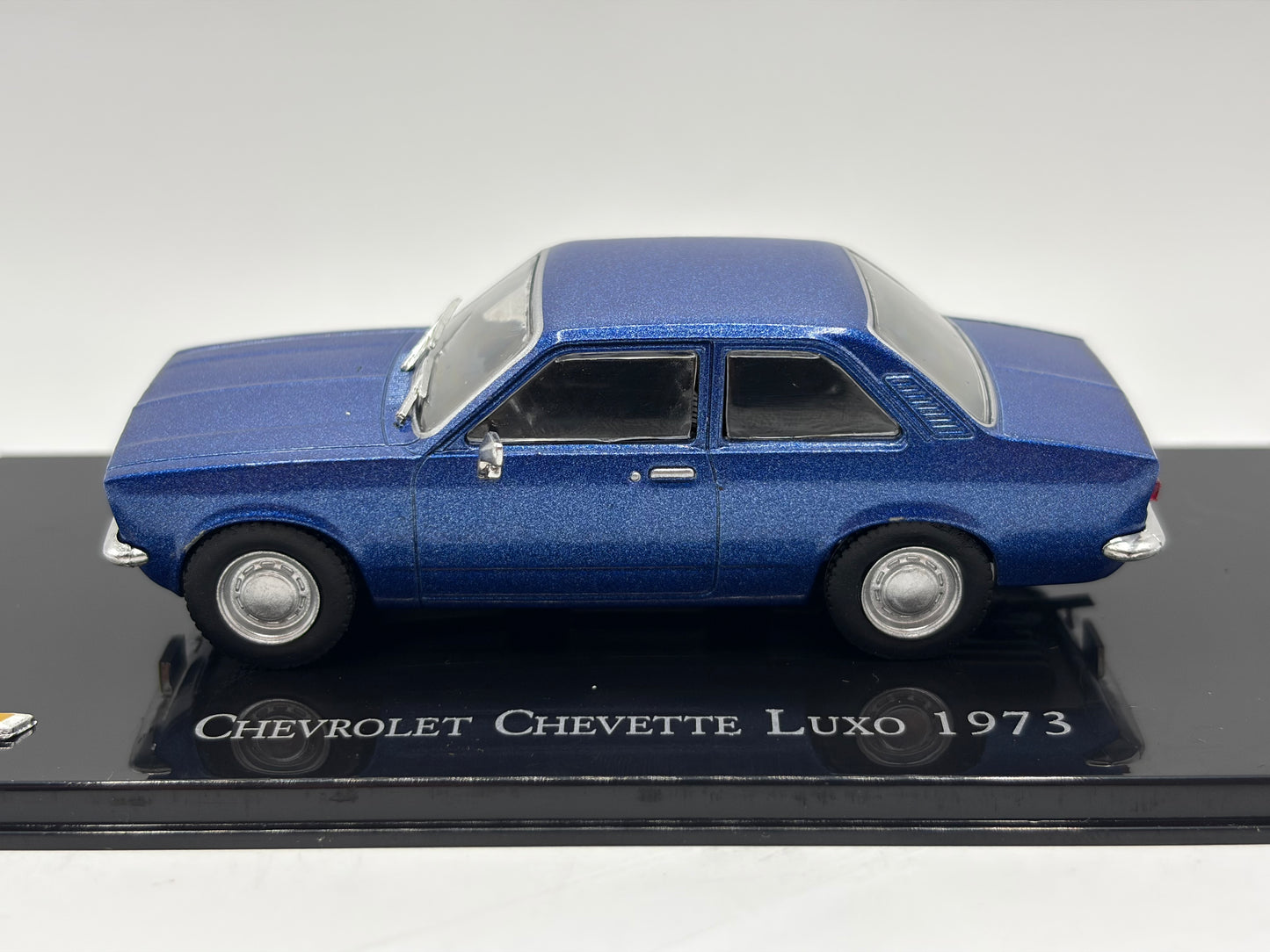 1/43 1973 Chevrolet Chevette Luxo | Model Car