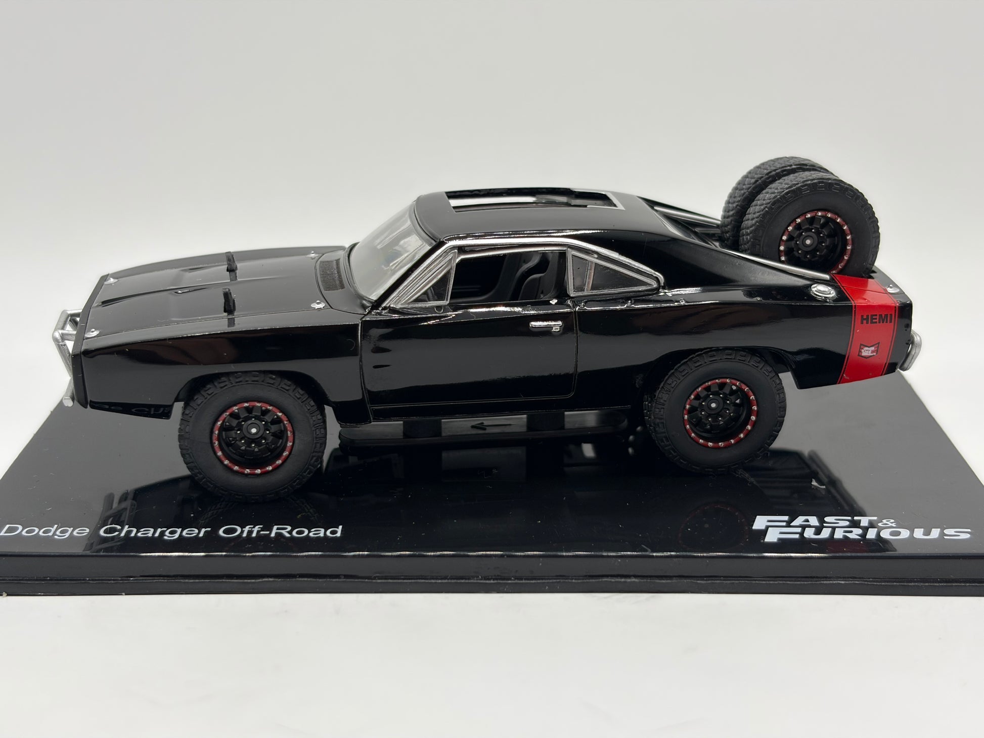 1/43 1970 Dodge Charger R/T Off-Road - Fast & Furious | Model Car