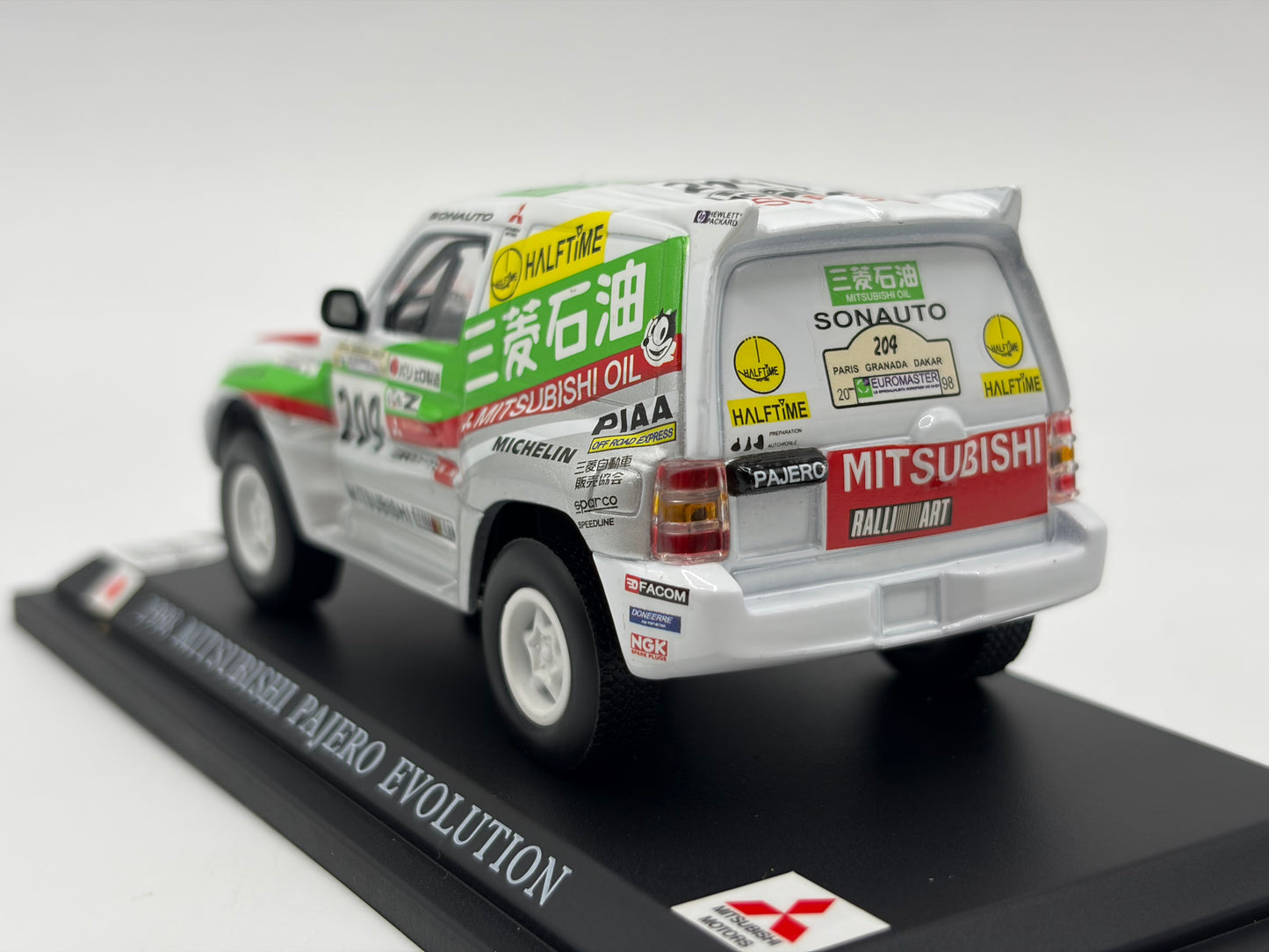 1/43 1998 Mitsubishi Pajero Evo - Paris-Granada-Dakar Rally - Shinozuka / Magne | Model Car