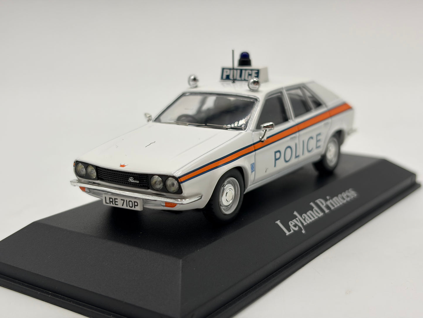 1/43 1976 Leyland Princess - Staffordshire Police | Model Police Car