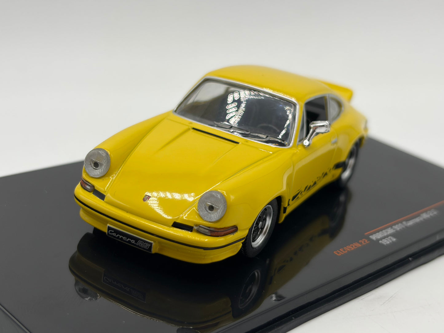 1/43 1973 Porsche 911 Carrera RS 2.7 - IXO | Model Car