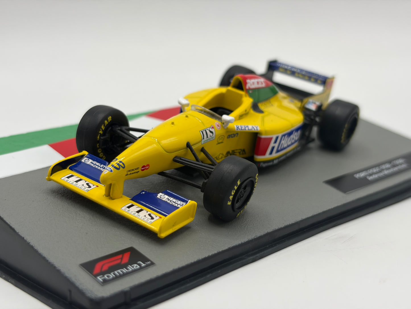 1/43 1996 Forti FG01-95B - Andrea Montermini | Model F1 Car